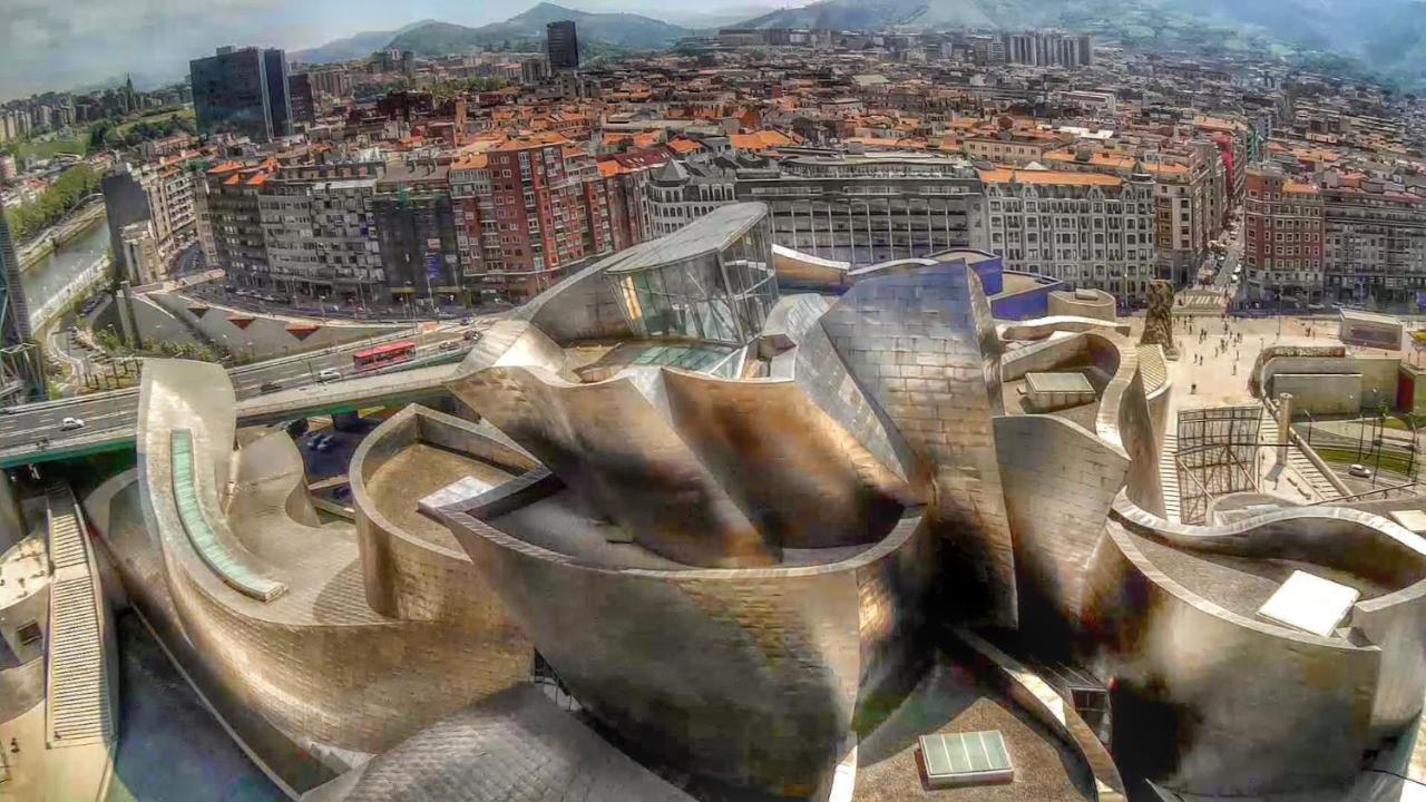 Lux Cityhall + Parking Bilbao Exterior foto